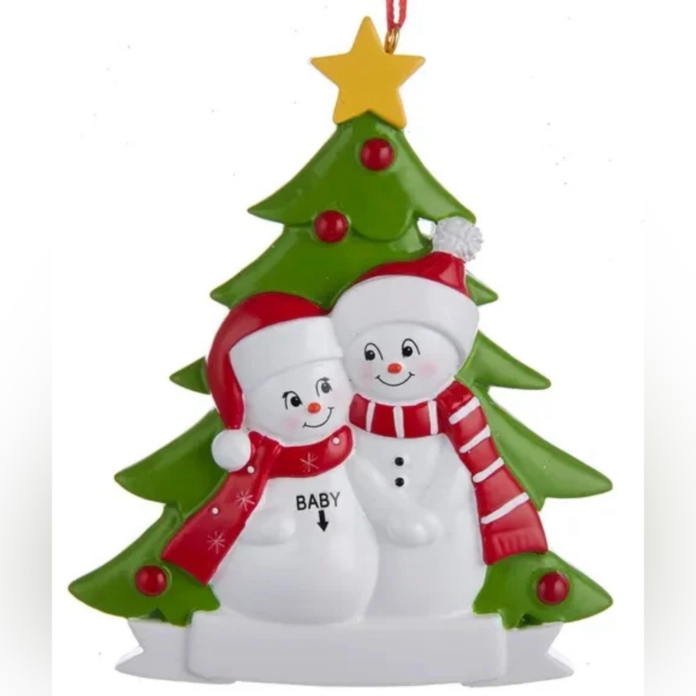 Pregnant Snow couple ornament